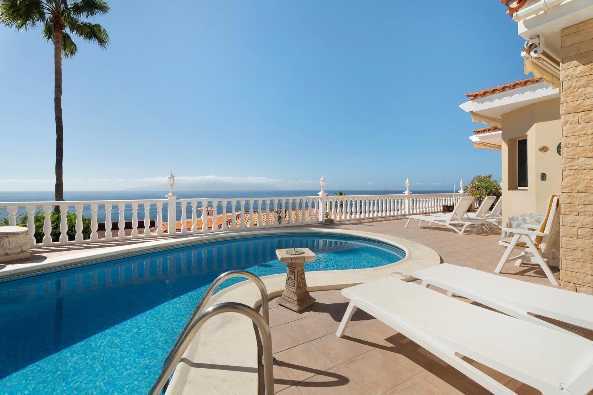 Casa Carla Private, Pool, Air By Paramount Holidays 푸에르토 데 산티아고 외부 사진